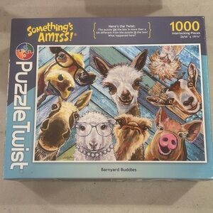 1000 piece puzzle.  Please read description on box!  This puzzle has a twist!